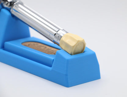 Merkur Progress 500 Razor Stand with Blade Insert