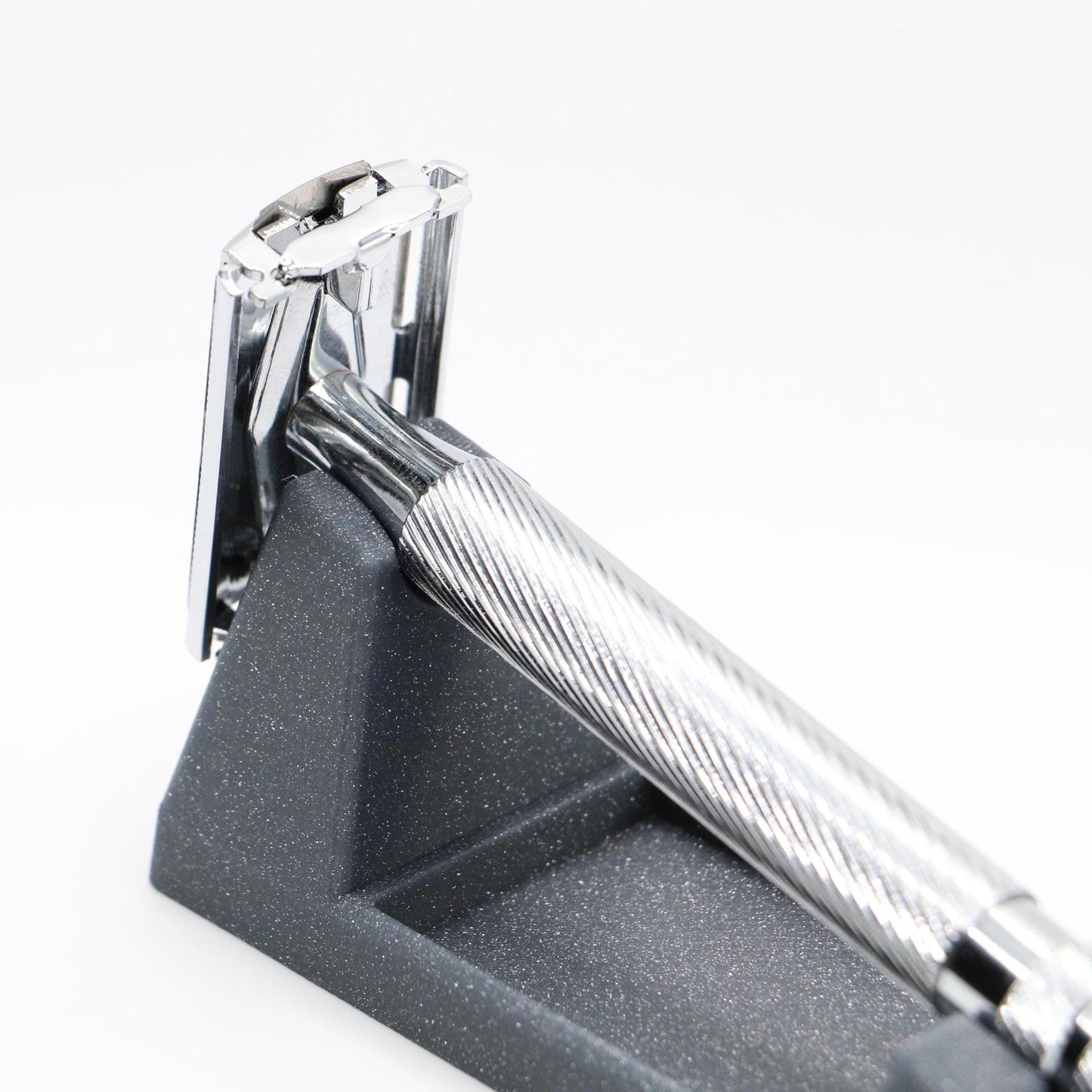 Wilkinson Sword Stand with Blade Insert