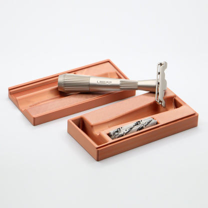 Travel Case for Leaf The Twig/Thorn Safety Razor